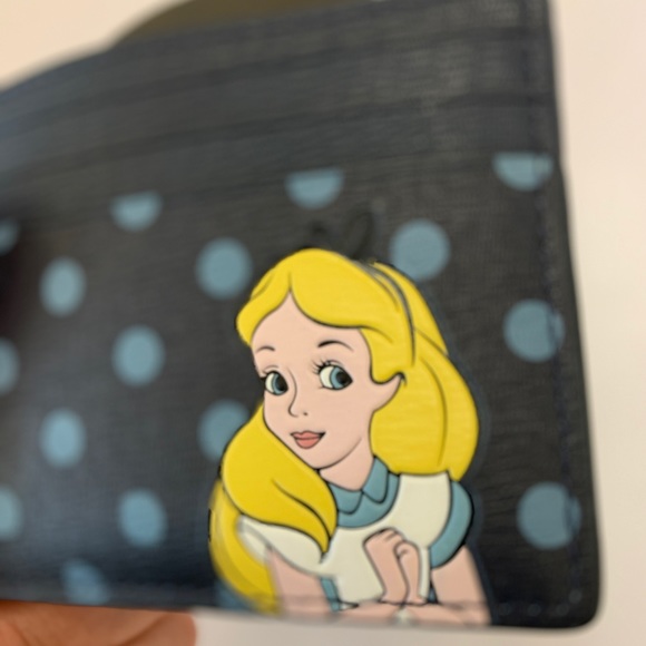 Authentic Kate spade leather Disney Alice card cs - Picture 7 of 7